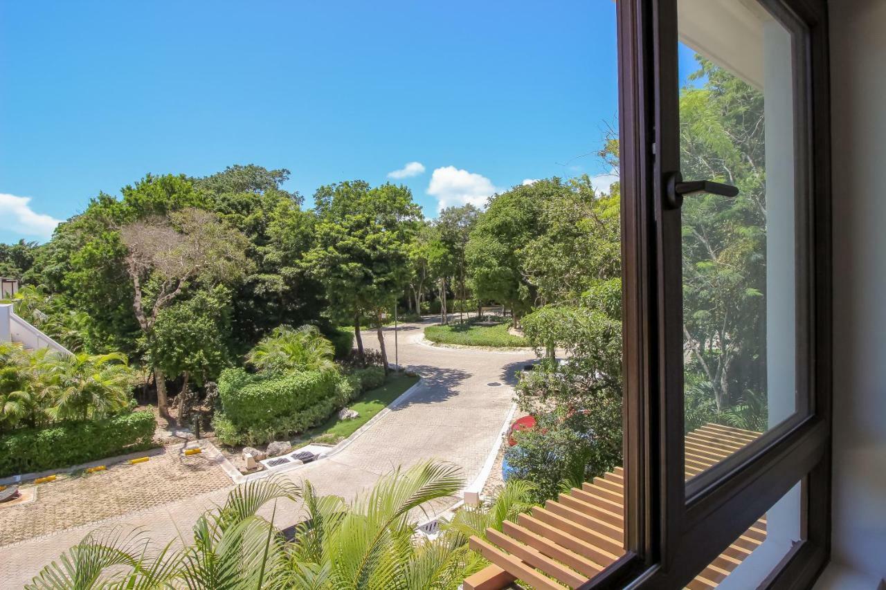 Apartments In Gated Residential Within Bahia Principe Grounds Акумаль Экстерьер фото